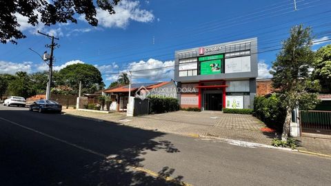 Foto Sala / Conjunto Comercial