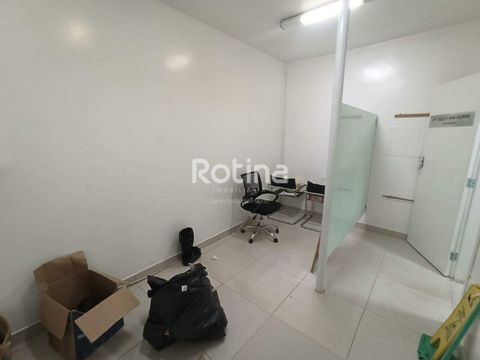 Foto Sala / Conjunto Comercial