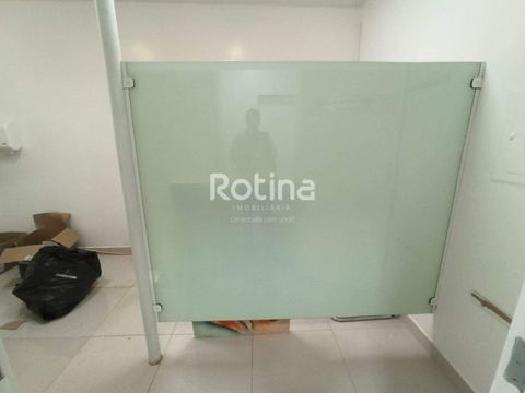 Foto Sala / Conjunto Comercial
