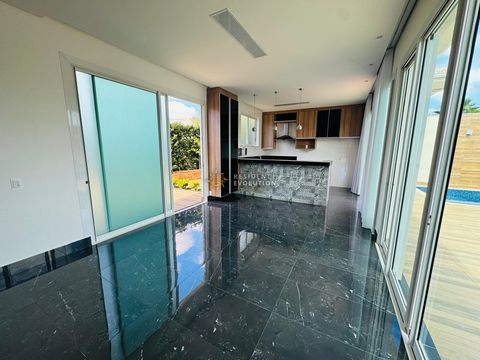 Foto Casa em Condomínio