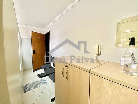 Foto Sala / Conjunto Comercial