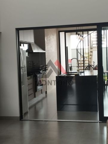 Foto Casa em Condomínio