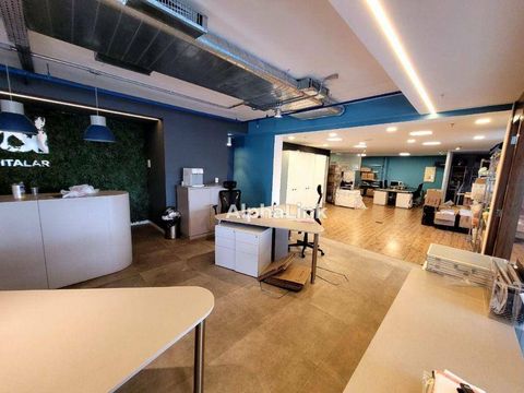 Foto Sala / Conjunto Comercial