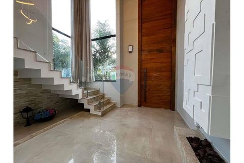 Foto Casa em Condomínio