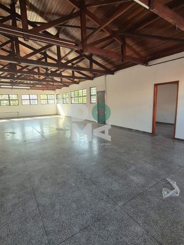 Foto Sala / Conjunto Comercial