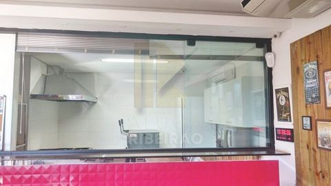 Foto Sala / Conjunto Comercial
