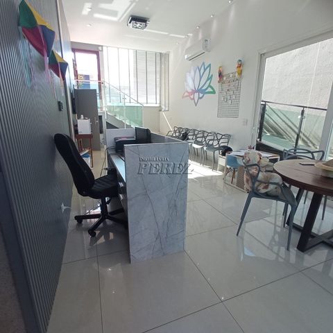 Foto Sala / Conjunto Comercial