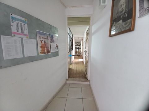 Foto Sala / Conjunto Comercial