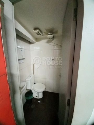 Foto Edifício Inteiro