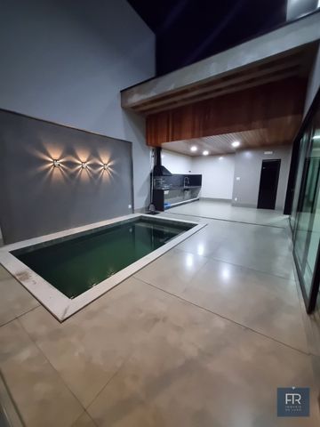 Foto Casa em Condomínio