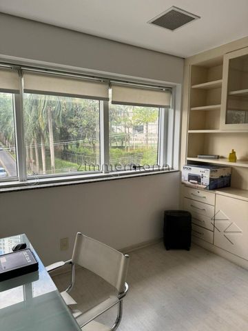 Foto Sala / Conjunto Comercial