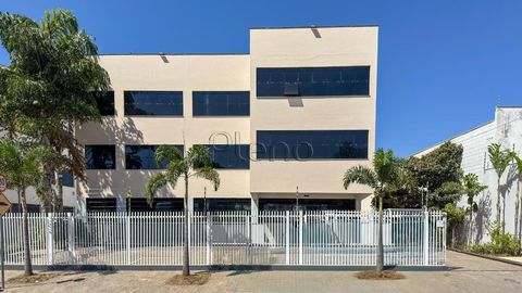 Foto Edifício Inteiro