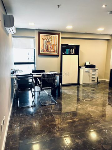 Foto Sala / Conjunto Comercial