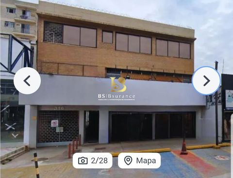 Foto Edifício Inteiro