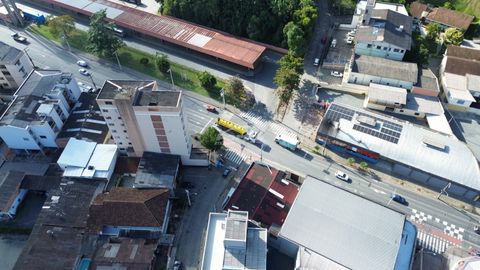Foto Sala / Conjunto Comercial