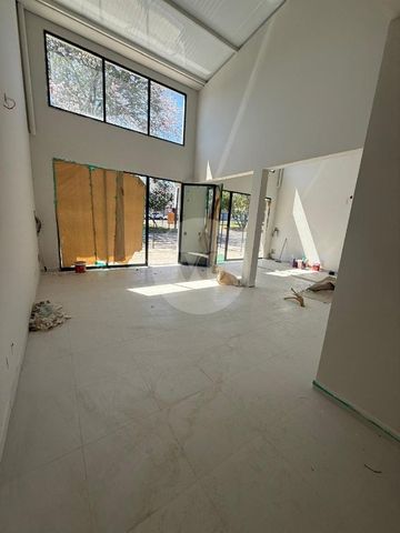 Foto Sala / Conjunto Comercial