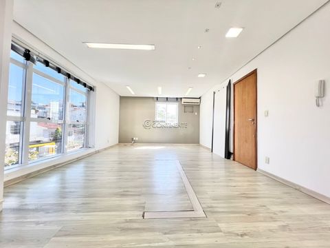Foto Sala / Conjunto Comercial