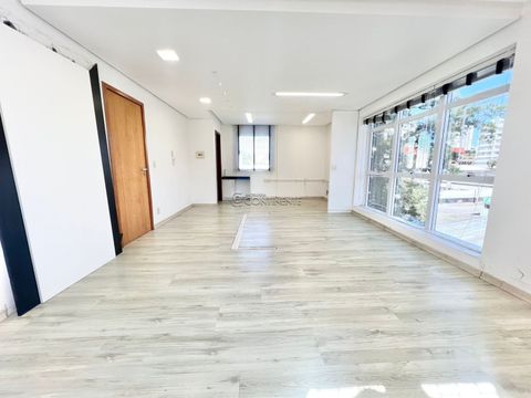 Foto Sala / Conjunto Comercial