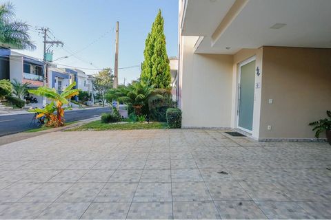 Foto Casa em Condomínio