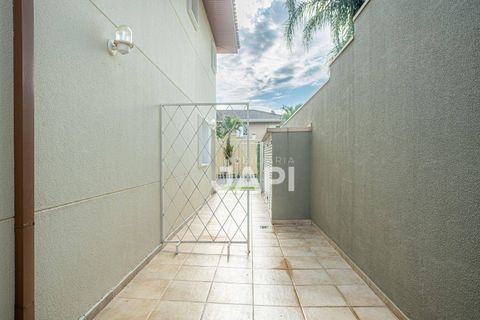 Foto Casa em Condomínio