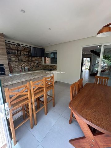 Foto Casa em Condomínio