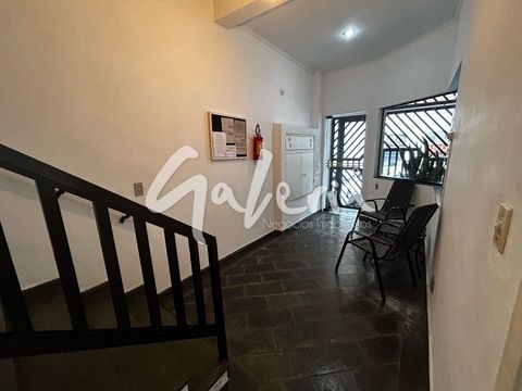 Foto Edifício Inteiro