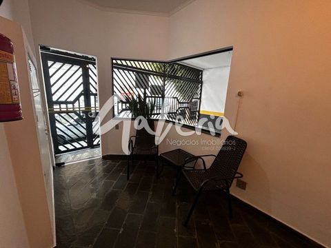 Foto Edifício Inteiro