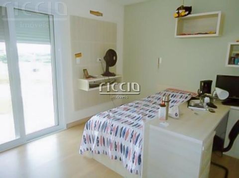 Foto Casa em Condomínio
