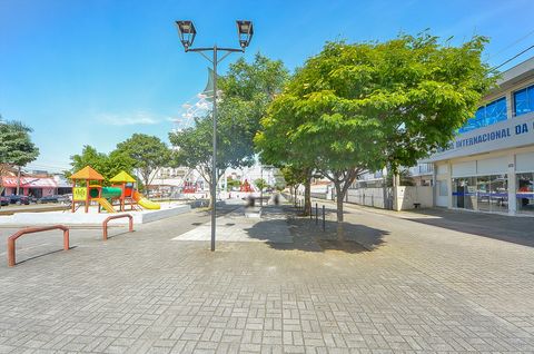 Foto Sala / Conjunto Comercial