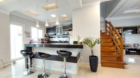 Foto Casa em Condomínio