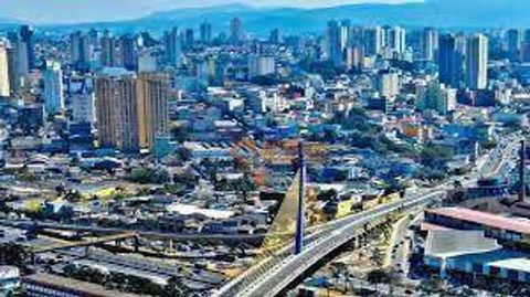 Foto Edifício Inteiro