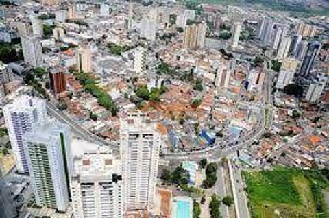 Foto Edifício Inteiro