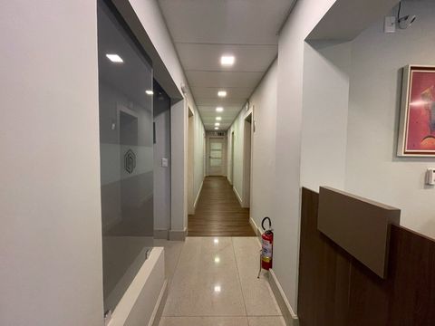 Foto Sala / Conjunto Comercial