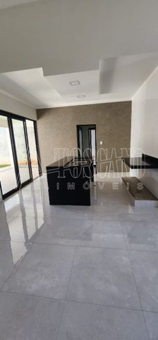 Foto Casa em Condomínio