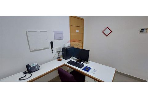 Foto Sala / Conjunto Comercial