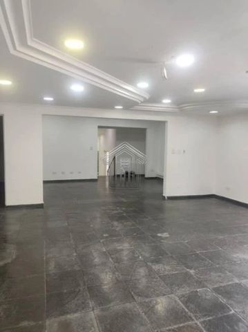 Foto Edifício Inteiro