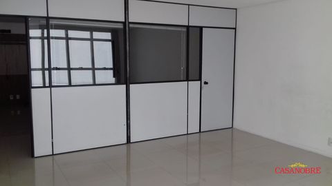 Foto Sala / Conjunto Comercial