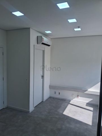 Foto Sala / Conjunto Comercial