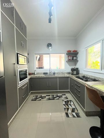 Foto Casa em Condomínio