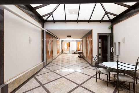 Foto Sala / Conjunto Comercial