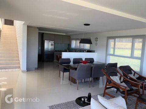 Foto Casa em Condomínio