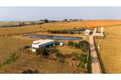 Foto Fazenda / Sítio / Chácara
