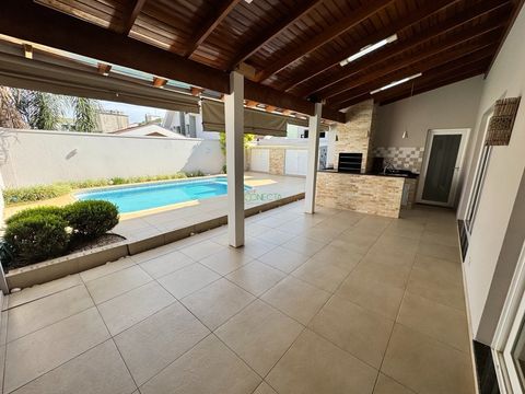 Foto Casa em Condomínio