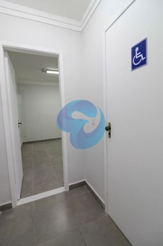 Foto Sala / Conjunto Comercial