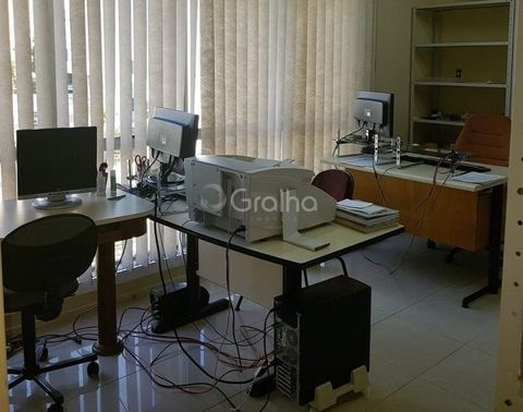 Foto Sala / Conjunto Comercial