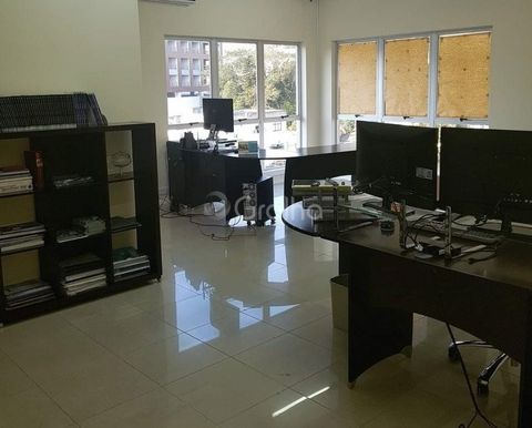 Foto Sala / Conjunto Comercial