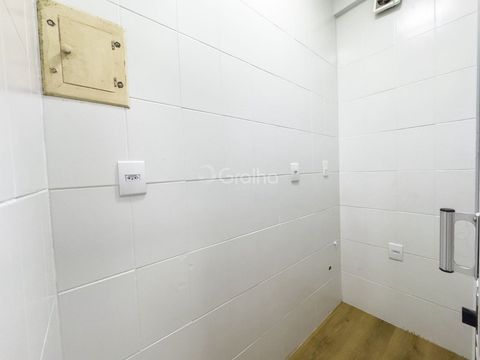 Foto Sala / Conjunto Comercial