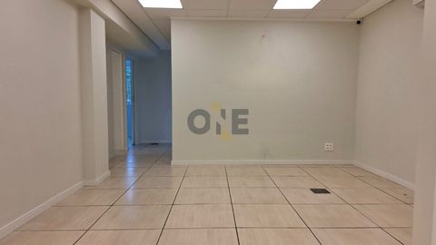Foto Sala / Conjunto Comercial