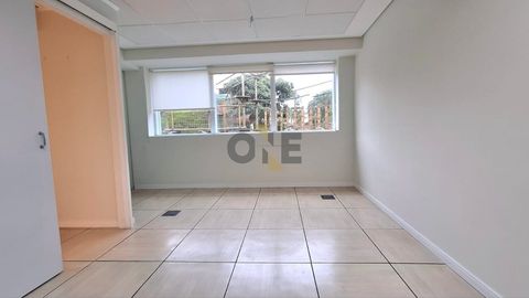 Foto Sala / Conjunto Comercial