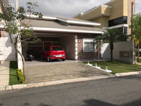 Foto Casa em Condomínio